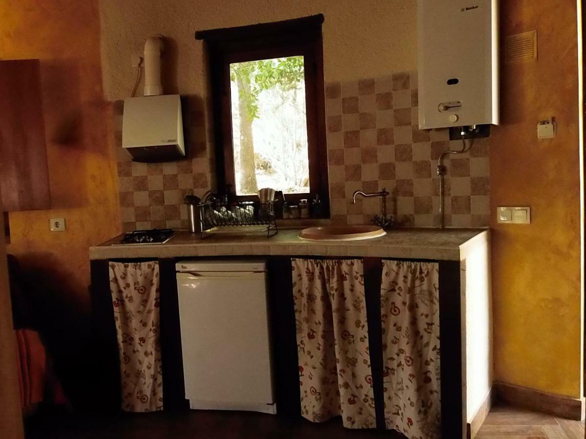 Apartamentos Rurales Ecopangea Valverde de la Vera ภายนอก รูปภาพ